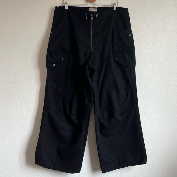 Emporio Armani Men’s Black Wide Cargo Pants, Size 38 - Picture 1 of 13